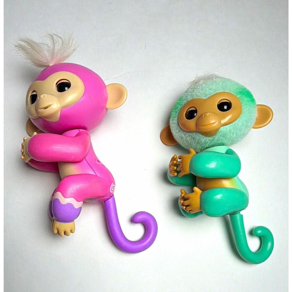 WowWee Fingerlings Interactive Baby Monkey Toys Lot of 2 Pink & Teal